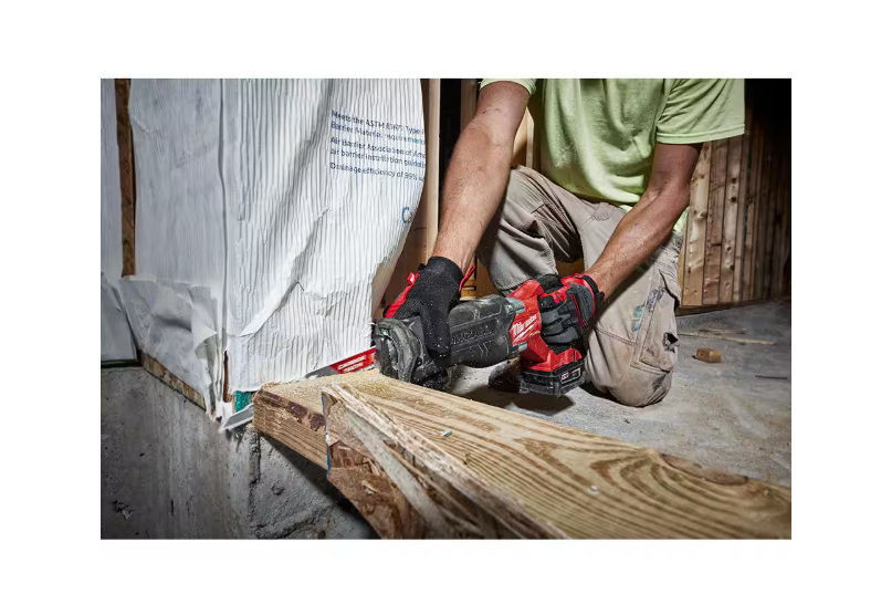 HATCHET M18 FUEL 8-Inch 18V Lithium-Ion Cordless Brushless Electric Chainsaw with 6.0Ah and 5Ah M18 Sawzall (2-Tool)